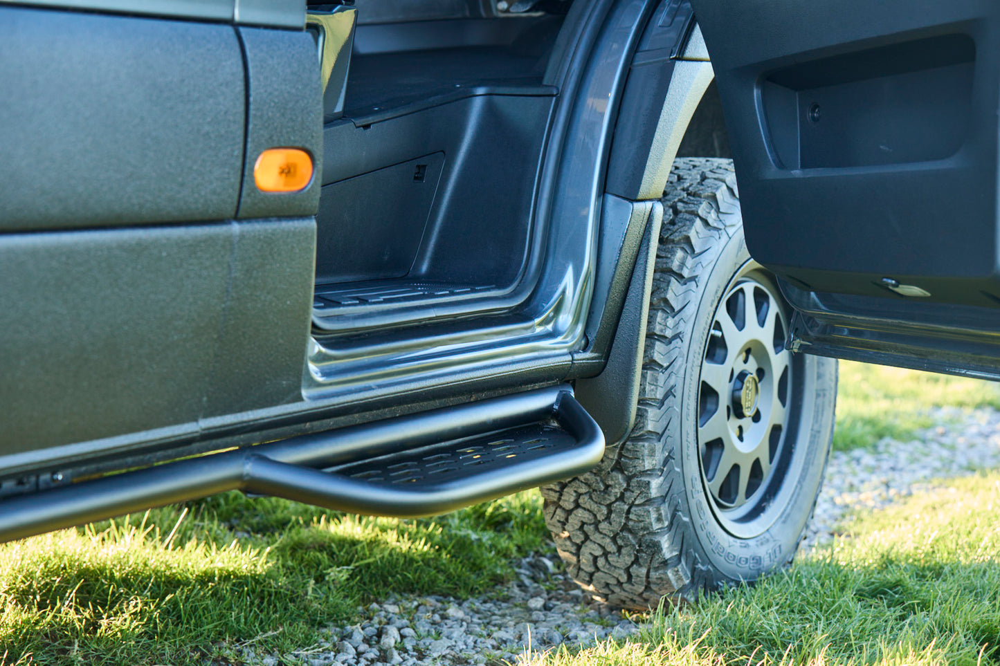 Dutchvanparts Side Steps