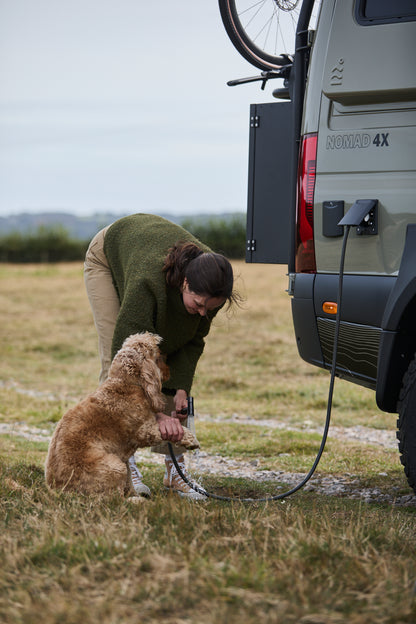 Hot Water Shower Set 'Dark Edition'