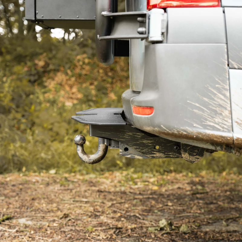 Hitch Step (RWD)