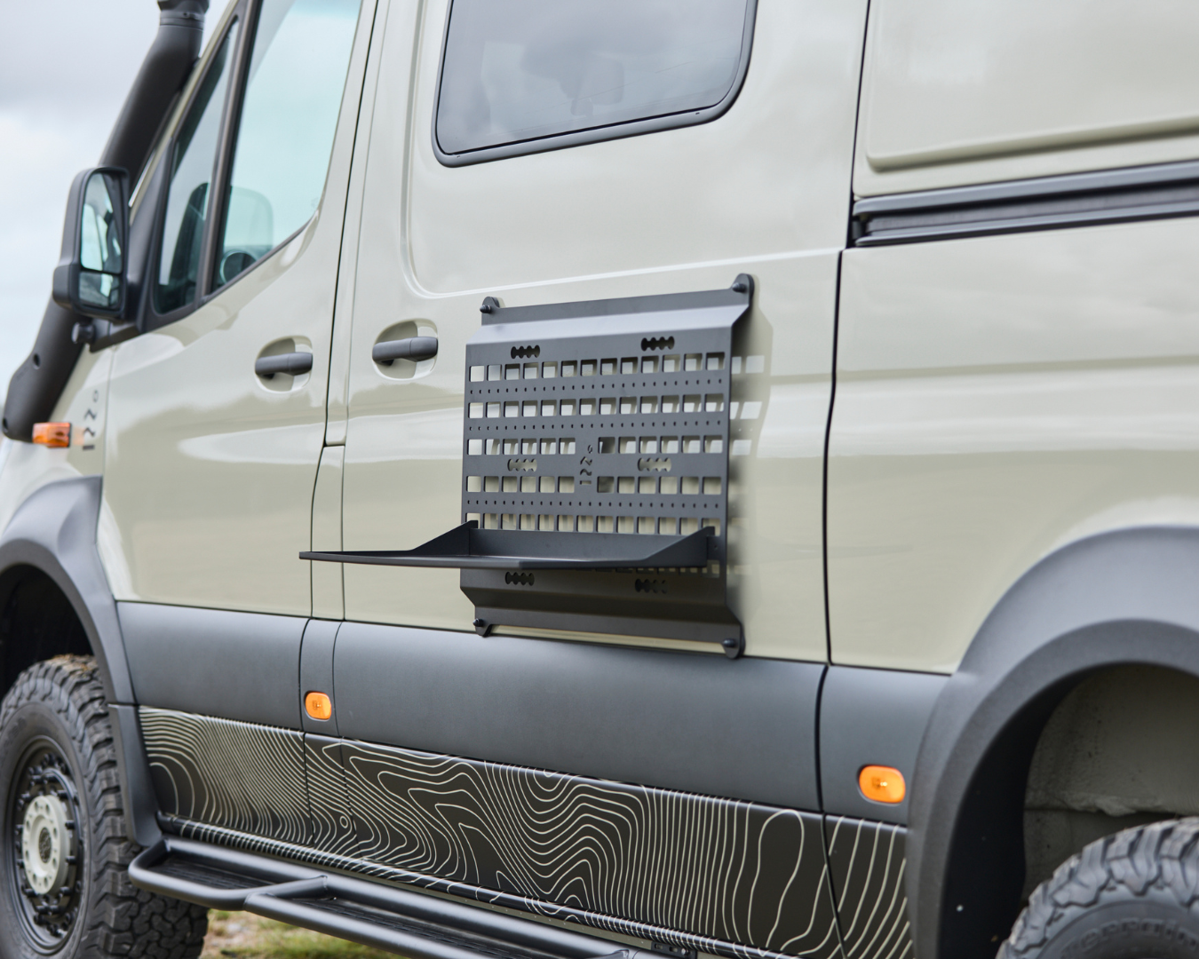 Project Yonder - External Magnetic Molle Panel