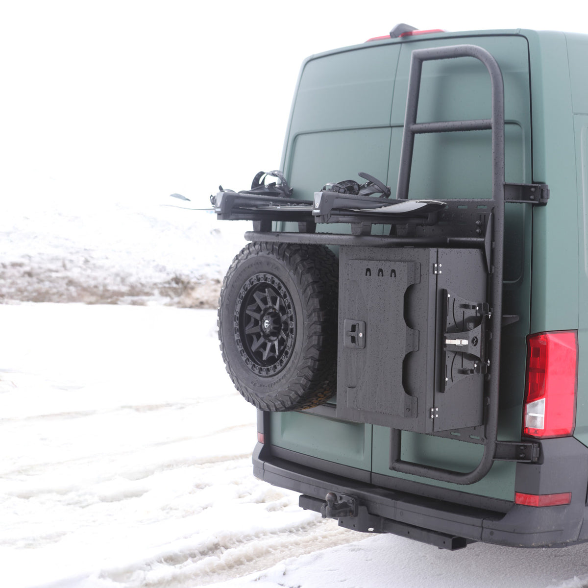 Rear Exterior Package - MAN TGE