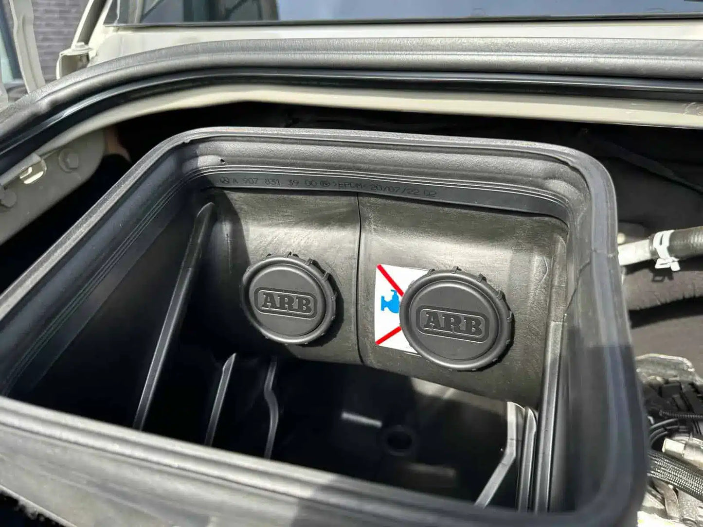 Compressor Mounting Bundle - Mercedes Sprinter